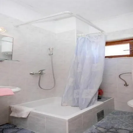 Lejlighed Ro - Ela - One Bedroom With Balcony And Sea View - A1